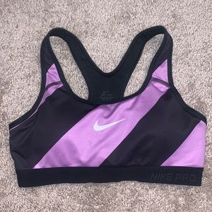 Nike Pro Striped Sports Bra.